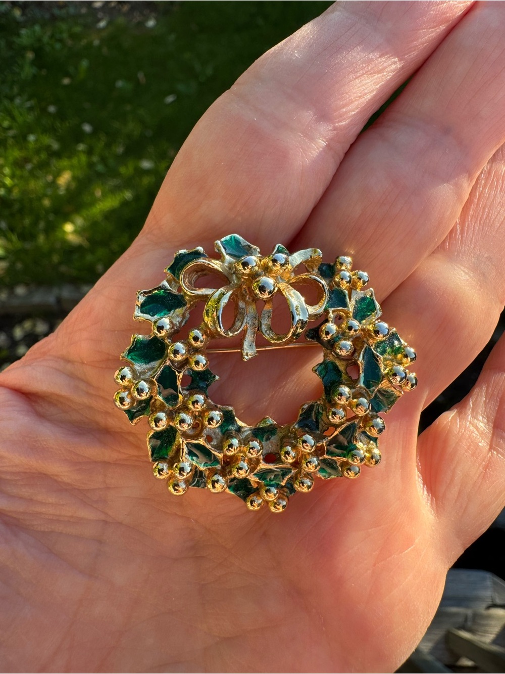 Vintage Gold and Green Enamel Wreath Brooch - Women's Jewelry